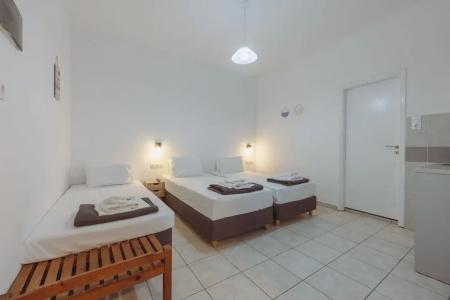 Pavlos Place - 70