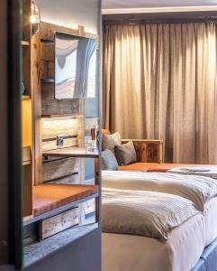 BaseCamp - 115