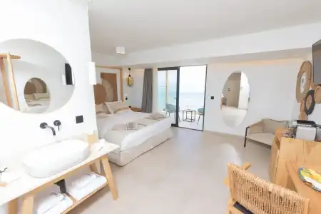 Cabana Blu Lifestyle Boutique & Suites - 54