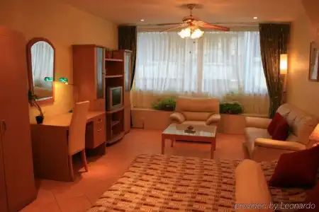 Aquarius Guesthouse & Sauna Adults Only - 15