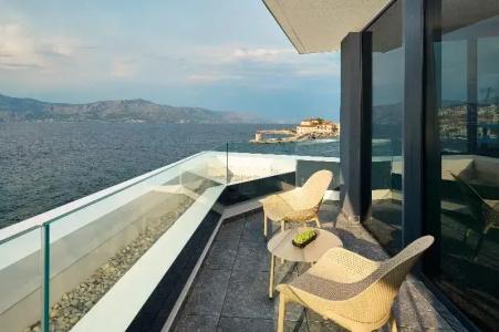 Grand View - 98