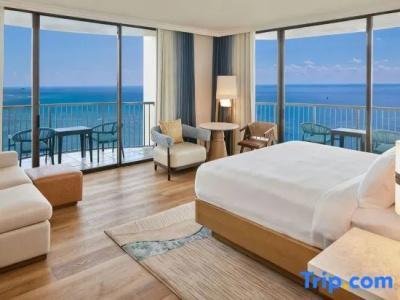 Hilton Hawaiian Village Waikiki Beach Resort - 425