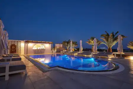 Petri Suites Santorini - 15