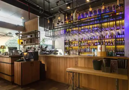 Adelphi Suites Bangkok - 39
