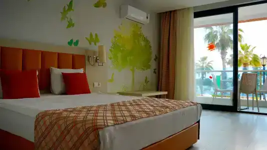 Club Aqua Plaza - 5