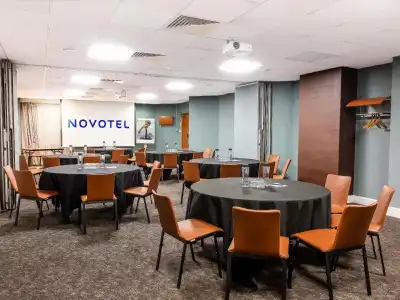 Novotel Cardiff Centre - 32