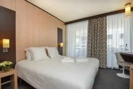 Hôtel Point France - 76