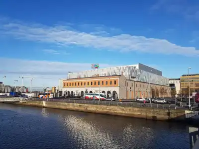 The Sandymount - 25
