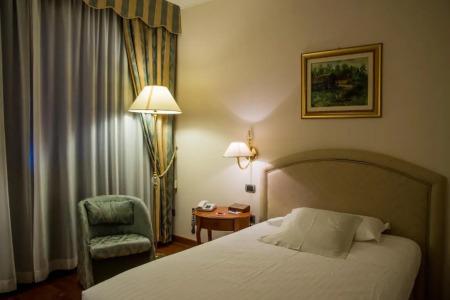 Best Western Globus City - 41