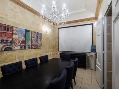 Julesy's Bnb - 13