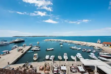 Marina - Restaurant - 21