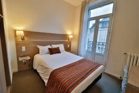 Hôtel de l'Europe Grenoble Hyper Centre - 11