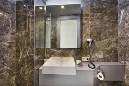 Gallery Residence & - 75