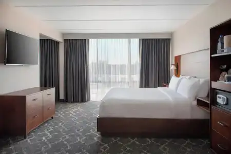 Four Points by Sheraton Philadelphia Northeast - 51