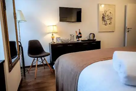 Regal Residence - 19