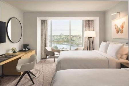 JW Marriott Parq - 55