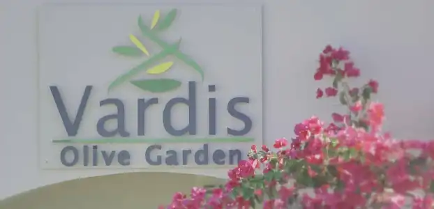 Vardis Olive Garden - 19
