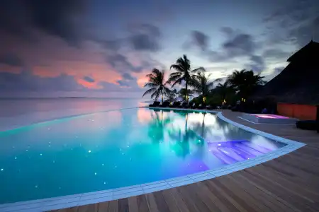 Kuredu Island Resort & Spa - 37