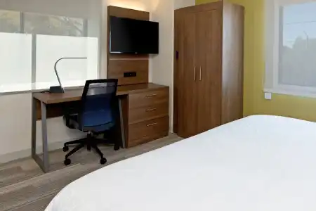 Holiday Inn Express Los Angeles Airport by IHG - 70