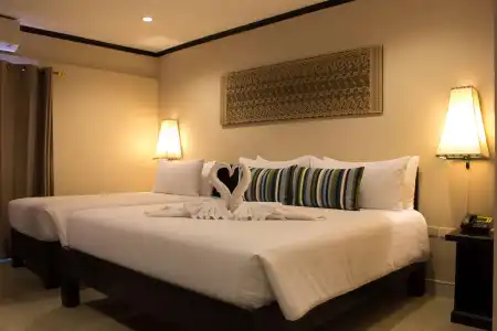 Essential Pattaya - 4