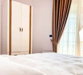 Majestic Apartment - 4