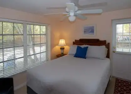 Seahorse Cottages - Adults Only - 0