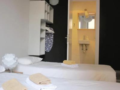 ZOOROOMS Boutique GuestHouse - 51