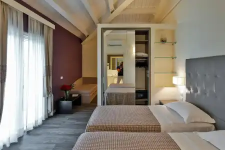 Savoia Regency - 5
