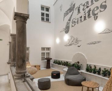7 Tales Apartments by Adrez - 11