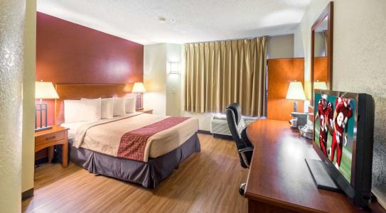 GreenTree Inn Houston IAH Airport - 6