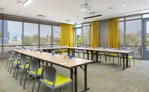 Springhill Suites San Diego Mission Valley - 13