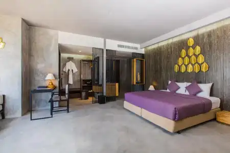 Patong Signature Boutique - 12