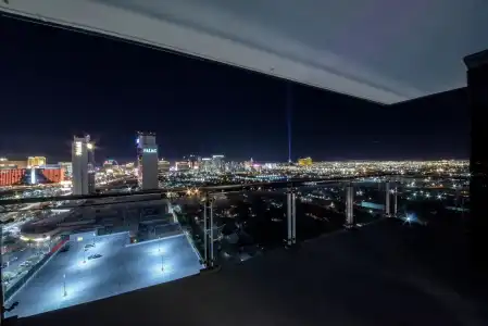 Beautiful Palms Place Suite - 31