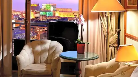 Grand Bucharest - 41