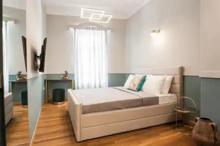 Step One | Luxury Suites Right in the Heart of Acropolis Next to Metro Station - 90