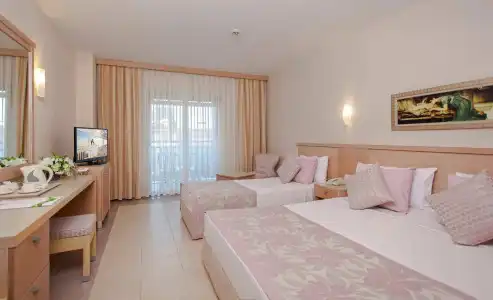 Can Garden Resort - 4