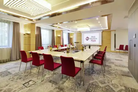 Best Western Plus Arosa - 31