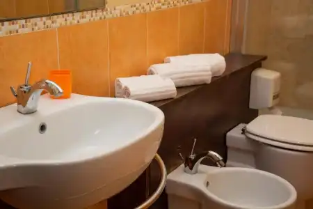 La Collegiata Guest House - 11