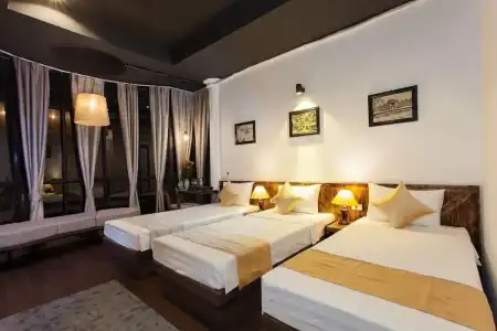 Luxury Backpackers - 41