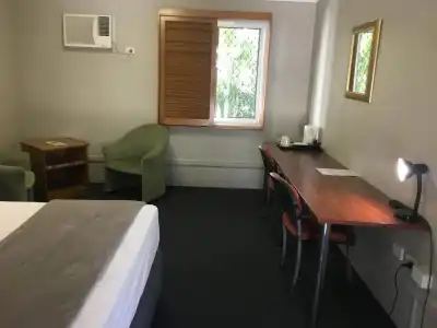 The Cosmopolitan Motel and Serviced Apartments - 39