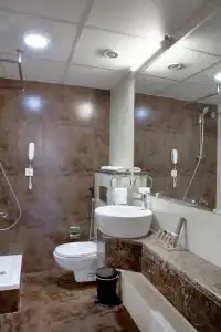 Landmark, Baniyas - 8