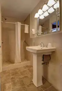 Senator Inn & Spa - 53