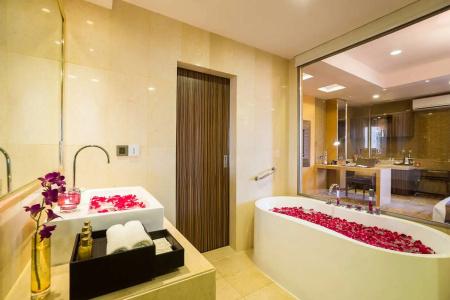 Best Western Chinatown - 138