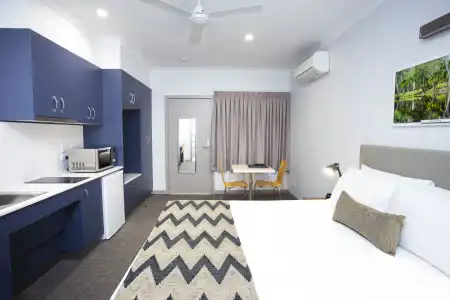 Altitude Motel Apartments - 23
