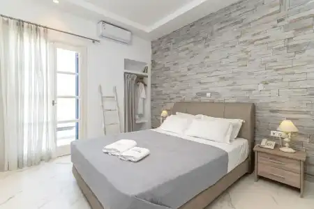 Dimitra - 54