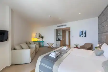 Leonardo Plaza Cypria Maris Beach & Spa - 172