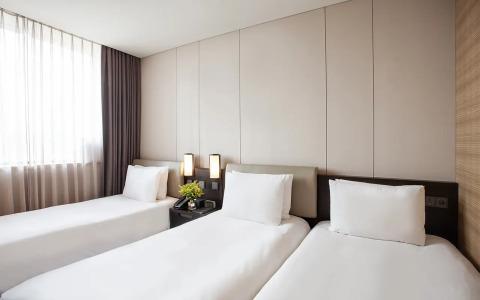 Crown Park Myeongdong - 35