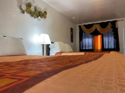 Motel West - 25