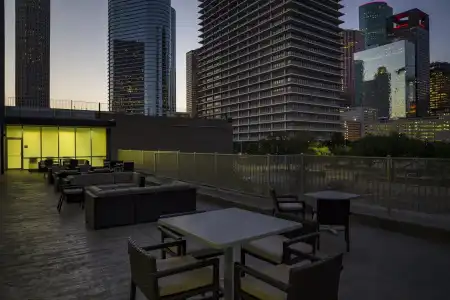 Holiday Inn Houston Downtown by IHG - 14