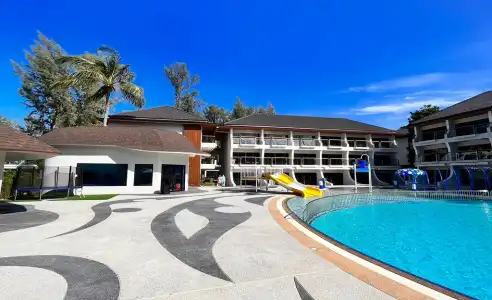Amora Beach Resort Phuket - 5